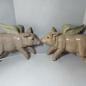 Design Toscano Large Flying Pigs Wall Decor 15” Wide